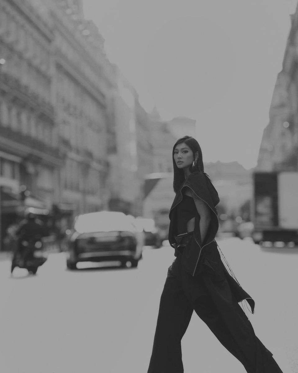 LOOK: #NadineLustre shared stunning snaps of her while in Paris. (📸: Nice Print Photo via Nadine Lustre/ Instagram)