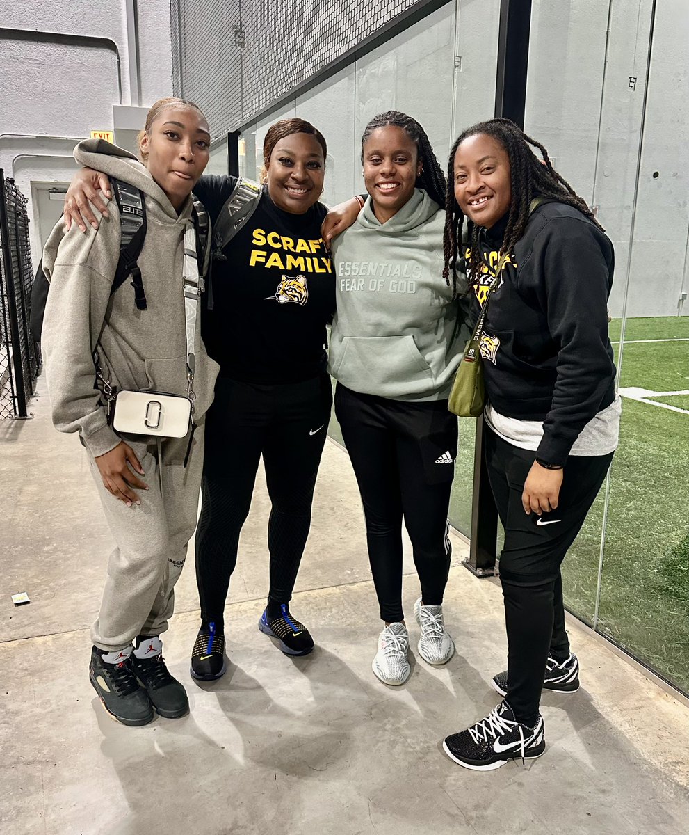 Schoolcraft Women's Basketball tweet media