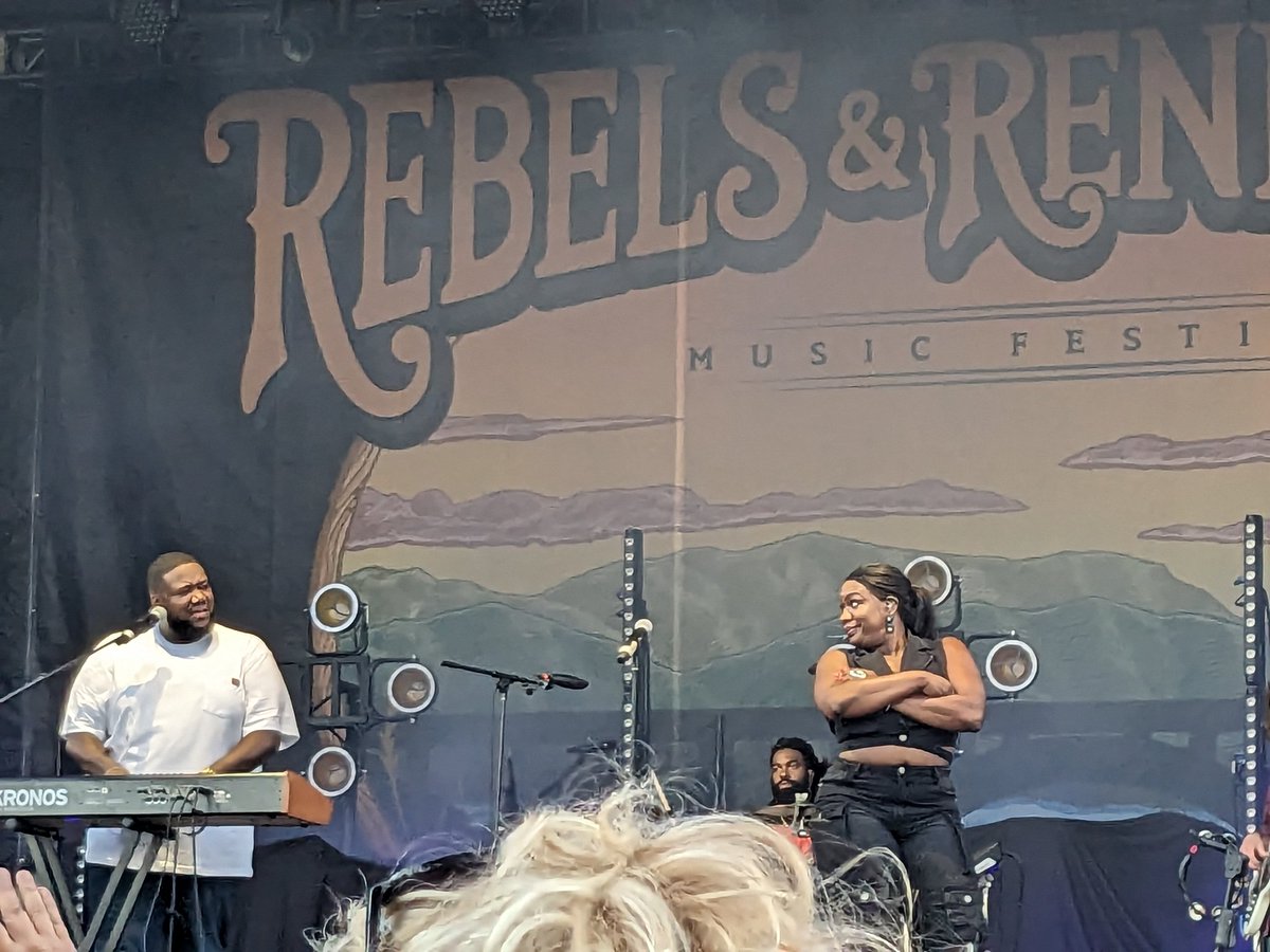 This was the band I was most excited to see! @thewarandtreaty! And they didn't disappoint one bit!! @RRFestival2023