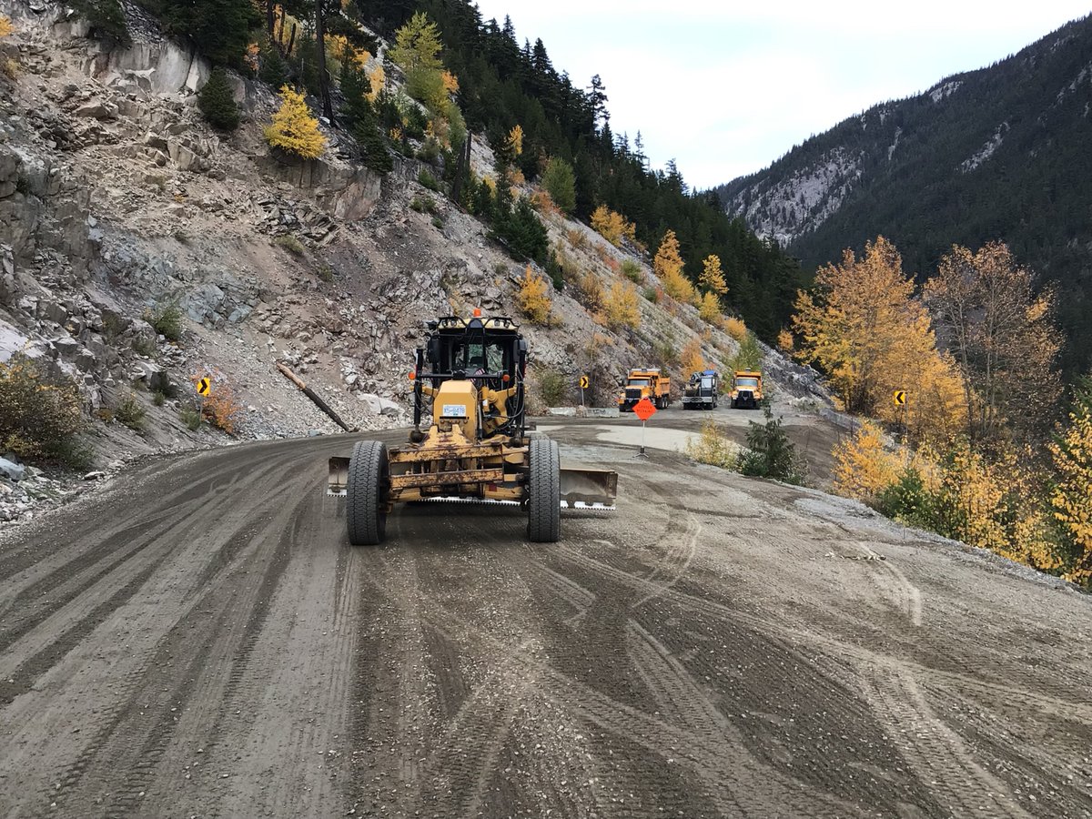 #BellaCoola and #AnahimLake crews hav e stopped the ditching and grading in #HeckmanPass along #BCHwy20 over the long weekend. We will be resuming next Tuesday.

Please enjoy a safe #Thanksgiving holiday weekend and monitor www.DriveBC

#WestCoast #Chilcotin #Cariboo #ConeZoneBC