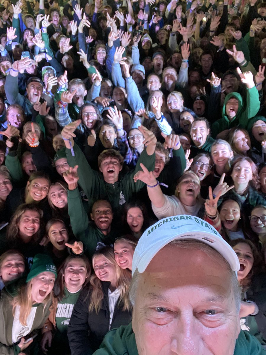 MSU_Basketball's tweet image. 👋 @ThisistheIZZONE