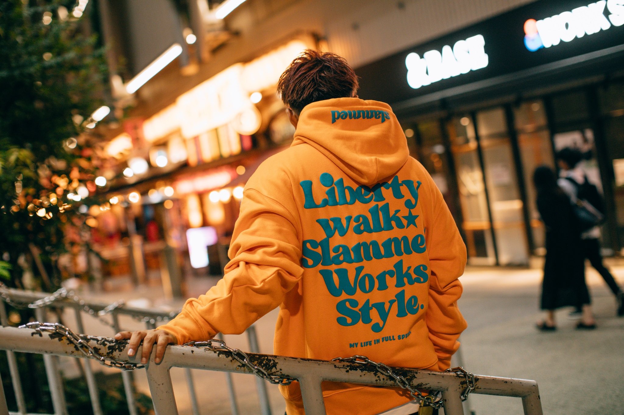 LBWK on X LB ONLINE SHOP https t rOGTuVTcFp 10 7 sat 11 00 LB APPAREL LB Pop Font Hoodie Orange LB Pop Font Hoodie Green GOODS Rubber Keychain F40 White Rubber Keychain ER34Red Black Rubber Keychai...