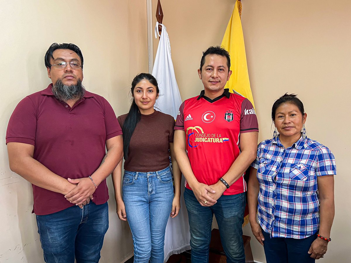 MoronaCJ's tweet photo. El Abg. @KleberSiguenzaJ, Director Provincial de @MoronaCJ, recibió la visita del Consejo Cantonal para la Protección de Derechos y la Junta Cantonal de Morona, para coordinar una mesa técnica sobre la asistencia legal a víctimas de violencia. https://t.co/6t0DvFyGVR