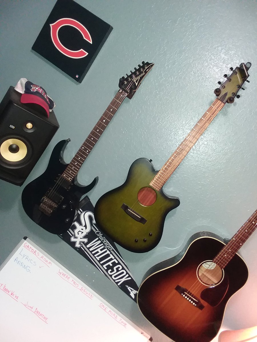 BOGuitar23's tweet photo. Back in the Studio 
Pre production 
https://t.co/weNnm6HAGR https://t.co/WrhtdxqUtS
