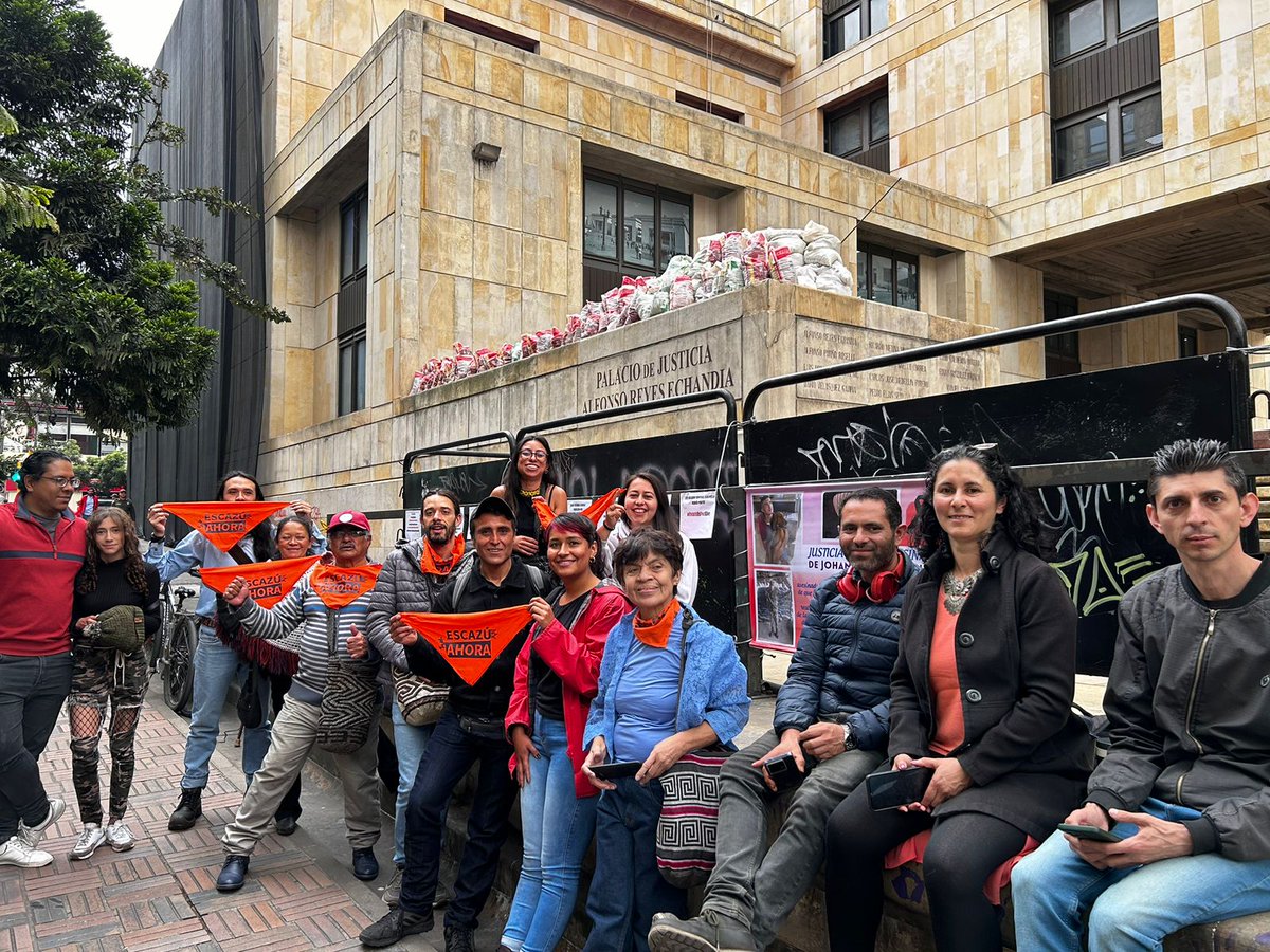 Éste 6️⃣ de octubre exigimos frente a la <a href="/CConstitucional/">Corte Constitucional</a> efectividad en la revisión urgente del #AcuerdoEscazú - Ley 2273 de 2022.
Su constitucionalidad es necesaria para nuestro ordenamiento jurídico, la justicia y democracia ambiental

#ConstitucionalidadEscazúYa 
#EscazúAhora