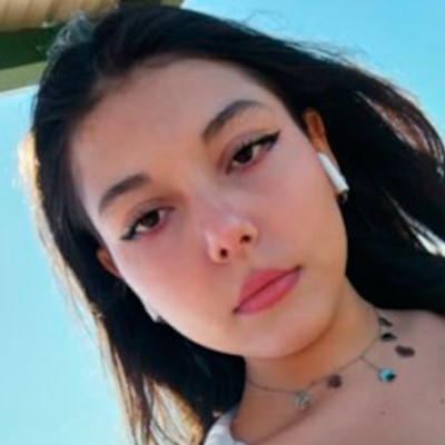 #URGENTE BÚSQUEDA EN TIEMPO REAL #POSADAS 
Lucía Belén Ramírez tiene 16 años, desapareció el 5/10 en Posadas, provincia de Misiones. Se hizo la denuncia. Por favor compartir, y si la ven avisar #Urgente a la policía local, o al ☎️ 911

#Posadas #Misiones