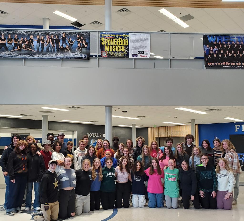That's a good-looking banner hanging up in The Den <a href="/RogersHighSclMN/">Rogers High School</a> ! Less than 1 month and you can all come see The SpongeBob Musical! <a href="/rhstheatredept/">RHS Theatre Dept.</a> <a href="/ISD728Theatre/">ISD728Theatre</a>