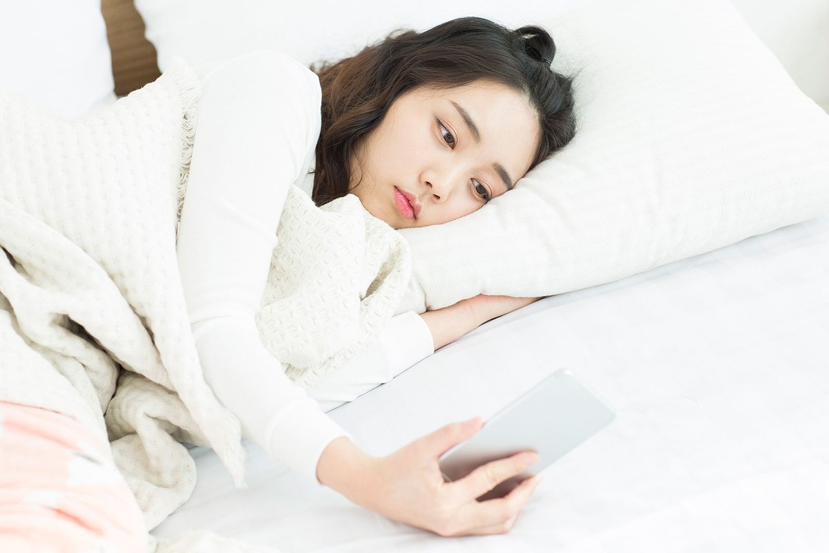 요즘 무기력한 나를 위한 45가지 위로의 말:

1) 지금의 너도 충분히 잘하고 있다
2) 너의 감정은 정당하다
3) 내일은 오늘보다 더 나을 수 있다
4) 모든 것은 경험으로 남을 것이다
5) 넌 혼자가 아니다, 많은 사람들이 너를 응원하고 있다
6) 어떤 순간도 영원히 지속되지 않는다
7) 나쁜 날도 너의