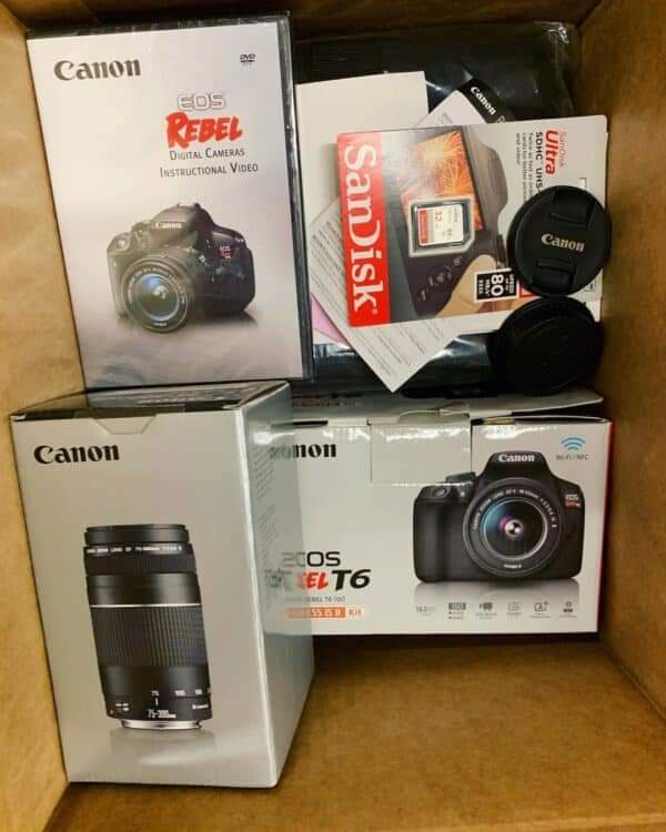 bulk_liquidator's tweet image. LIMITED ELECTRONICS BOXES‼️Get up to $1,200 worth of electronics! Only 15 available!

$275 per box 

Call or message (330) 249-1659

Available on our website 👇bulkliquidators.store/index.php/prod…