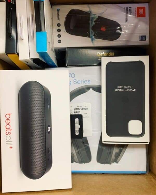 bulk_liquidator's tweet image. LIMITED ELECTRONICS BOXES‼️Get up to $1,200 worth of electronics! Only 15 available!

$275 per box 

Call or message (330) 249-1659

Available on our website 👇bulkliquidators.store/index.php/prod…