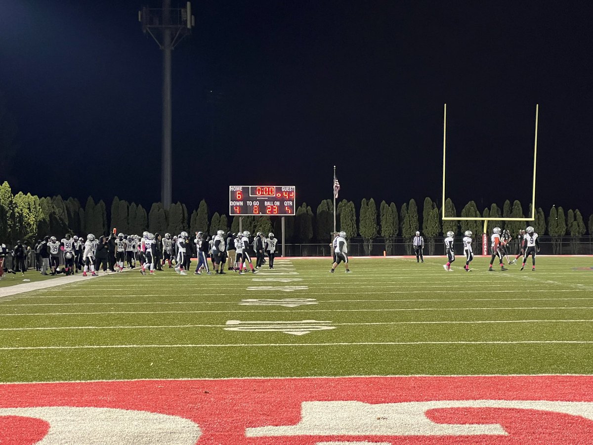 hcwolvesathletics tweet media