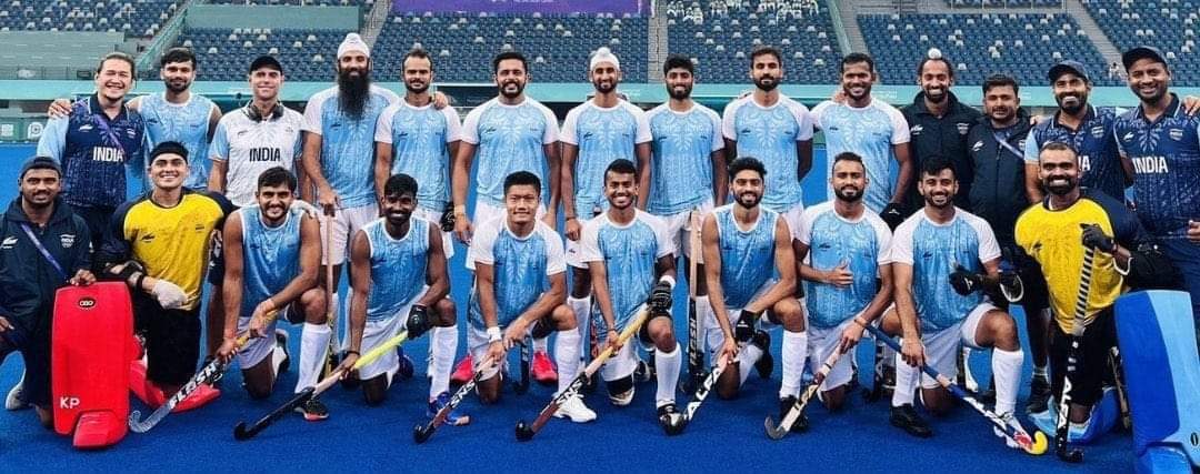 darshanlal88's tweet photo. ਏਸ਼ੀਅਨ ਖੇਡਾਂ ਵਿੱਚ ਸੋਨ ਤਮਗਾ ਜਿੱਤਣ 'ਤੇ ਸਾਡੀ ਹਾਕੀ ਟੀਮ ਨੂੰ ਦਿਲੋਂ ਵਧਾਈਆਂ।
ਦੇਸ਼ ਨੂੰ ਤੁਹਾਡੇ 'ਤੇ ਮਾਣ ਹੈ।

Heartiest congratulations to our team #TheHockeyIndia on winning gold at Hangzhou Asian Games. The nation is proud of you. 🇮🇳 https://t.co/L0O3GvMlyp