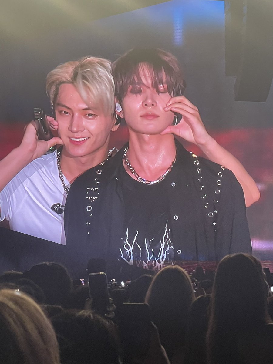 enginafess's tweet image. OH MY GOD HEEJAYYYY AAAAA HEEJAYYYYY😭😭😭😭 -en