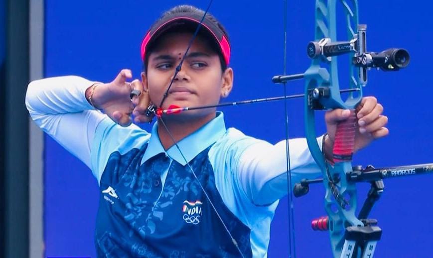 𝐇𝐀𝐓-𝐓𝐑𝐈𝐂𝐊 𝐅𝐎𝐑 𝐉𝐘𝐎𝐓𝐇𝐈 🥇🎯 Heartiest congratulations to @VJSurekha for clinching yet another gold medal at #AsianGames2022, this time in the Women's Individual Compound Event!! Powerhouse of talent, precise, self-belief and confidence. Jyothi is in a class of…