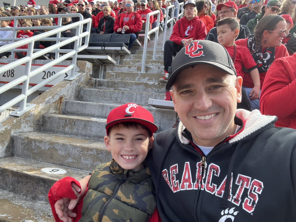 SteveBybee's tweet photo. #Bearcats https://t.co/WCWApWefwo