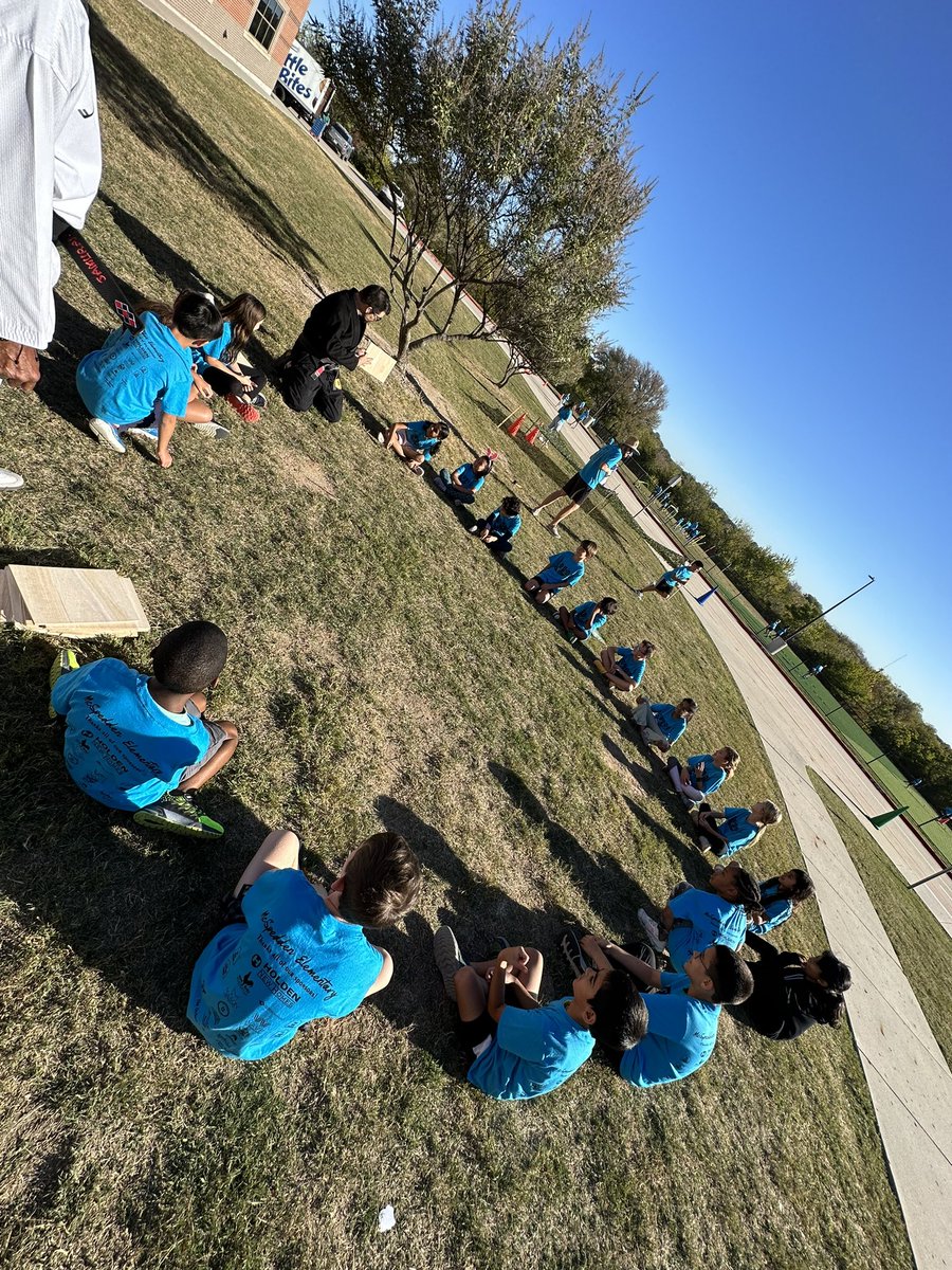 Third grade had such a fun time at the fun run!!! Thank you to our fabulous <a href="/McSpeddenPTA/">McSpeddenPTA</a> for putting this on!!!💙💙