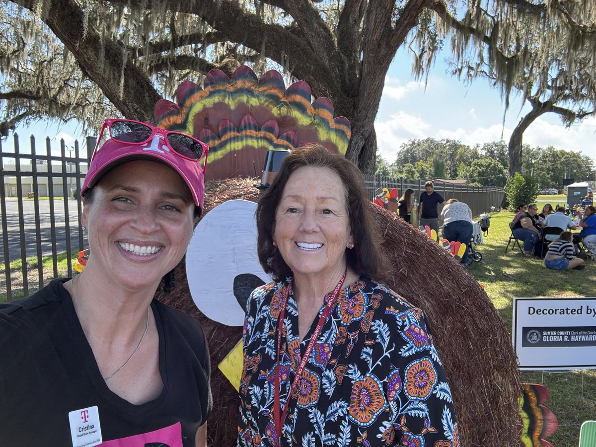 Cristina Varela (@cristina7varela) on Twitter photo Team Bushnell is representing at our local Fall Festival!! 🎃🧡🍁#CentralFloridaBolts #SMRA #GoGrowWin #FLFrontrunners #Bushnell <a href="/david_erwin80/">David Erwin</a> <a href="/cannlee17/">Christy Lee</a> <a href="/emilynellf/">Emily Fyne</a> <a href="/janellexperez/">𝕁𝔸ℕ𝔼𝕃𝕃𝔼</a> Team Bushnell is representing at our local Fall Festival!! 🎃🧡🍁#CentralFloridaBolts #SMRA #GoGrowWin #FLFrontrunners #Bushnell <a href="/david_erwin80/">David Erwin</a> <a href="/cannlee17/">Christy Lee</a> <a href="/emilynellf/">Emily Fyne</a> <a href="/janellexperez/">𝕁𝔸ℕ𝔼𝕃𝕃𝔼</a>