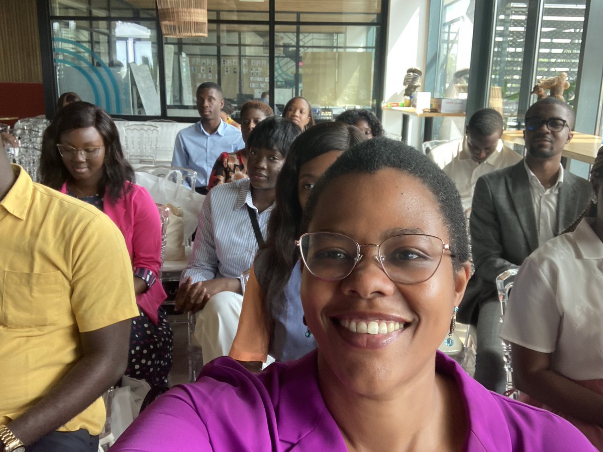 MafiniDosso's tweet photo. 👏🏾🚀Today with @abjintech in #Abidjan
🤔 Brainstorming and learning about #womenintechafrica #techinclusion #sustainabletechnologies #startups #innovation by #women 
Pleased to have given the opening words 🙏🏽🙏🏽 #oiitid https://t.co/abVcNk6Dwz 
#cotedivoire https://t.co/nAESjmYD3A
