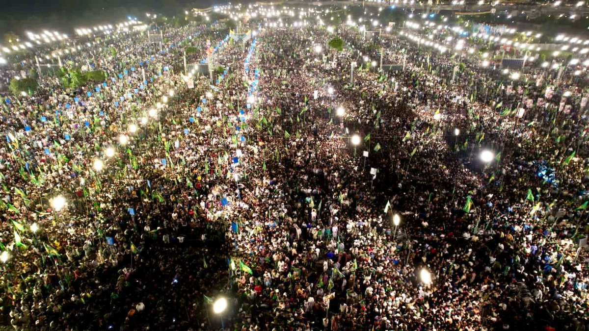 yusrataj541's tweet photo. Meanwhile, Nawaz Sharif clarified that these tough economic conditions weren’t created during the Shehbaz-led government but traced back to a long time.
#HistoricJalsa https://t.co/pxyRjOScby