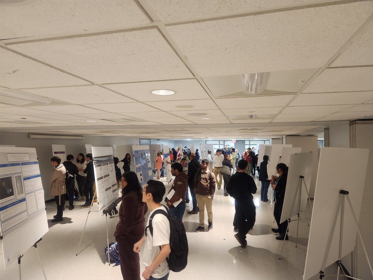 RichardOMoore's tweet photo. Lively poster session at #SIAMNNP @NJIT @TheSIAMNews @NJIT_Math https://t.co/jWqHFMW1xJ