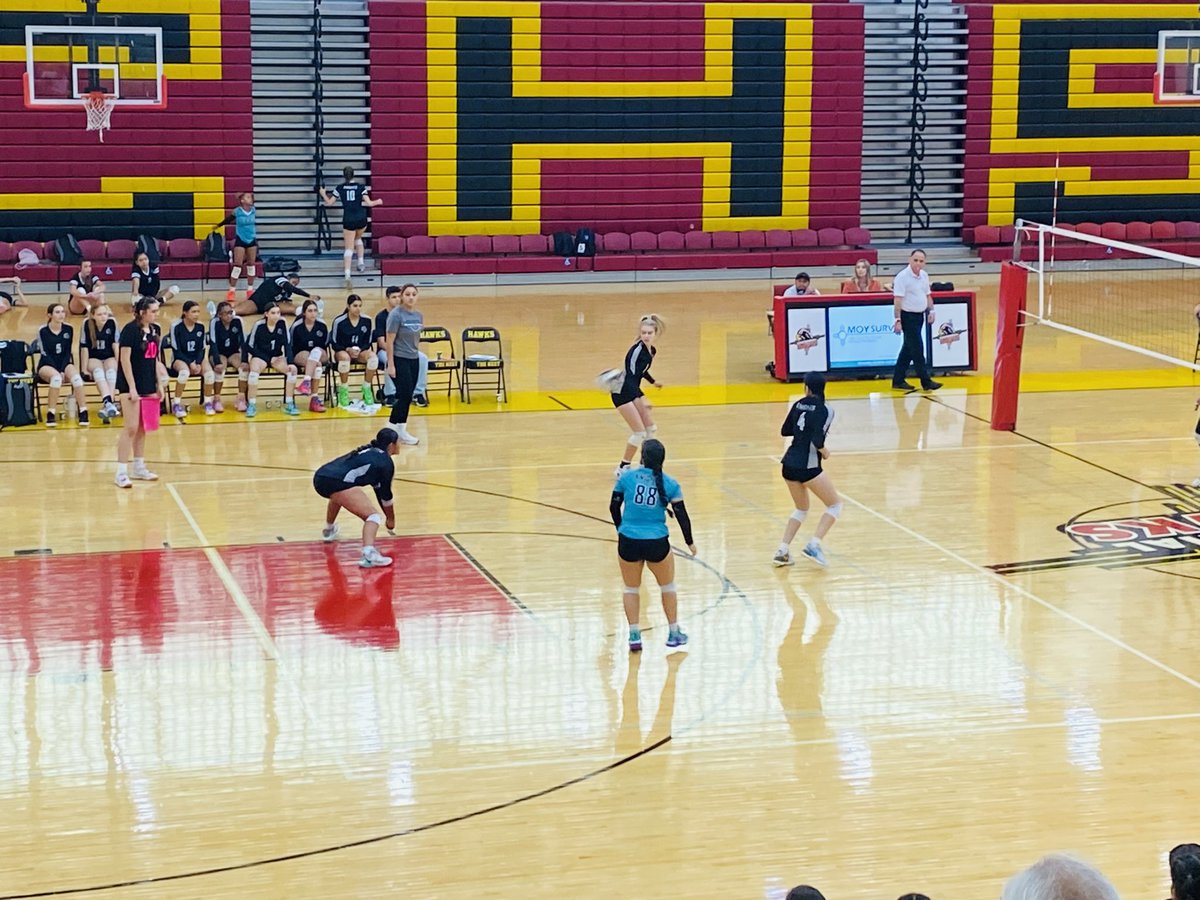 OrganMountainHS's tweet photo. JV Volleyball take the win at Centennial 2-0! Go Knights!!! https://t.co/j9oo4Y0GkM