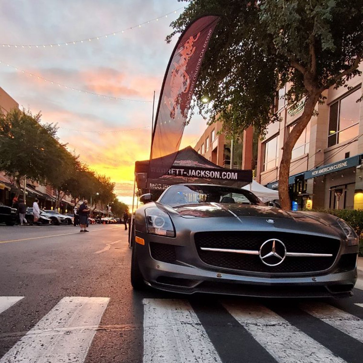 Barrett_Jackson's tweet image. We'll have #giveaways and information about the upcoming January 20-28 #Scottsdale Auction, as well as the #FCCS, which will be held on January 21 at #WestWorld.
Learn more: Highline-autos.com