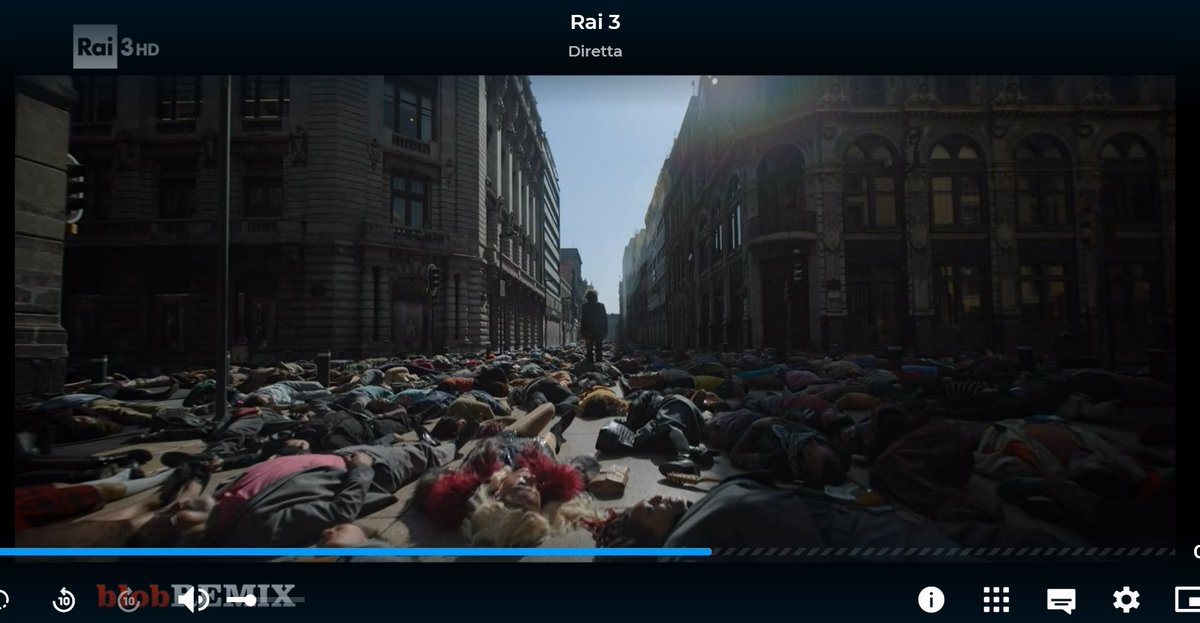 LoStregattoo's tweet image. l&apos;umanità corre precipitosamente verso l&apos;autodistruzione #blobremix #blob