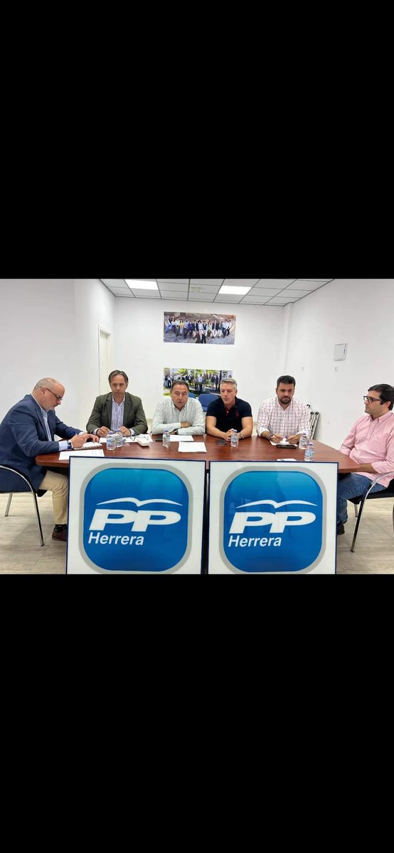 Reunión Comarcal Sierra Sur del Partido Popular en Herrera.
m.facebook.com/story.php?stor…
