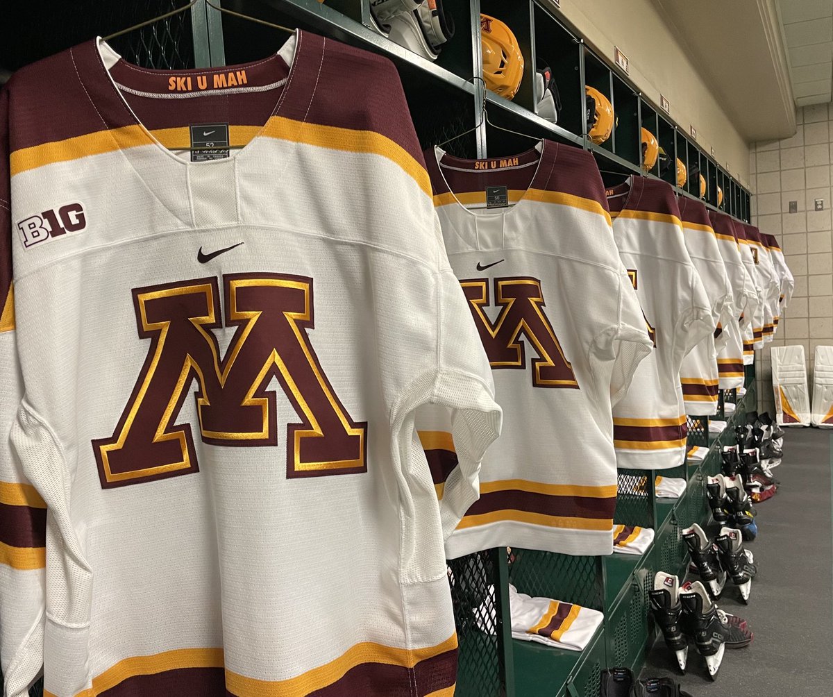 All set for Saturday night in the 701 ⁦<a href="/GopherHockey/">Minnesota Men’s Hockey</a>⁩