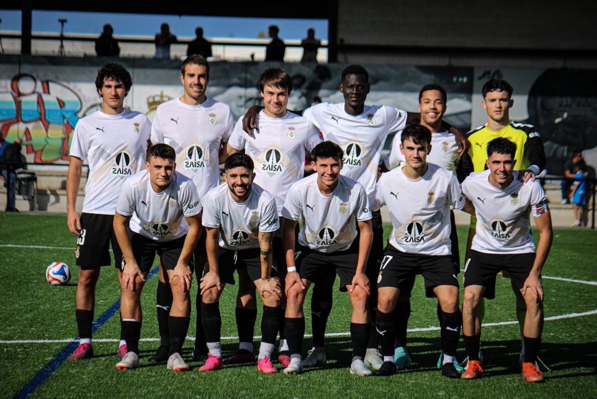 ⚽ División de Honor Regional ⚽

<a href="/REALUNIONCIRUN/">Real Unión Club Irun</a> Roca 2️⃣ - 0️⃣ <a href="/SDEibar/">SD Eibar</a> B

📸 <a href="/photos_barbara/">Barbara Duarte Fotografía</a>

#únetealafamiliatxuribeltz