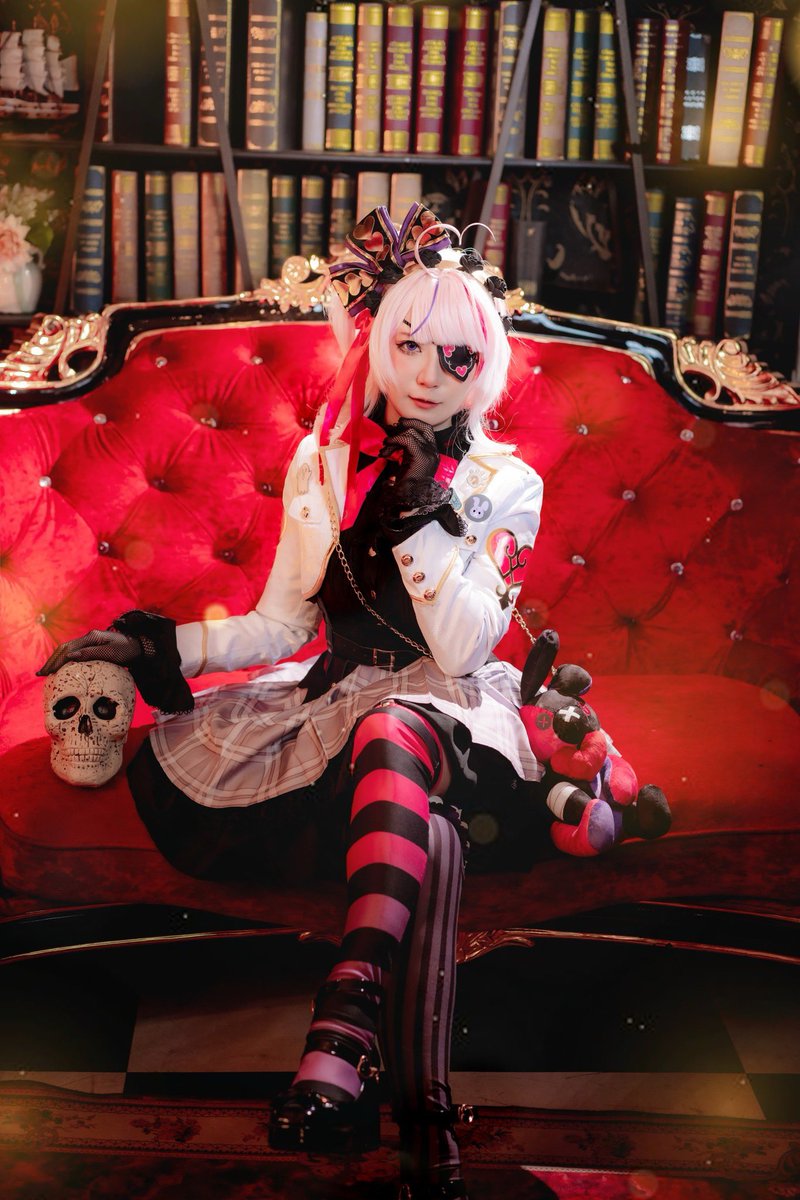 sweetouyi's tweet photo. 我的玩偶軍！！！
出動！🩷🩷🩷
-
Maria ❥ @sweetouyi 
Photo ❥ @LichungChang913 
#cos #cosplay #コスプレ #Maria #マリア #NIJISANJIEN 
@MariaMari0nette https://t.co/Oj8XQC049k