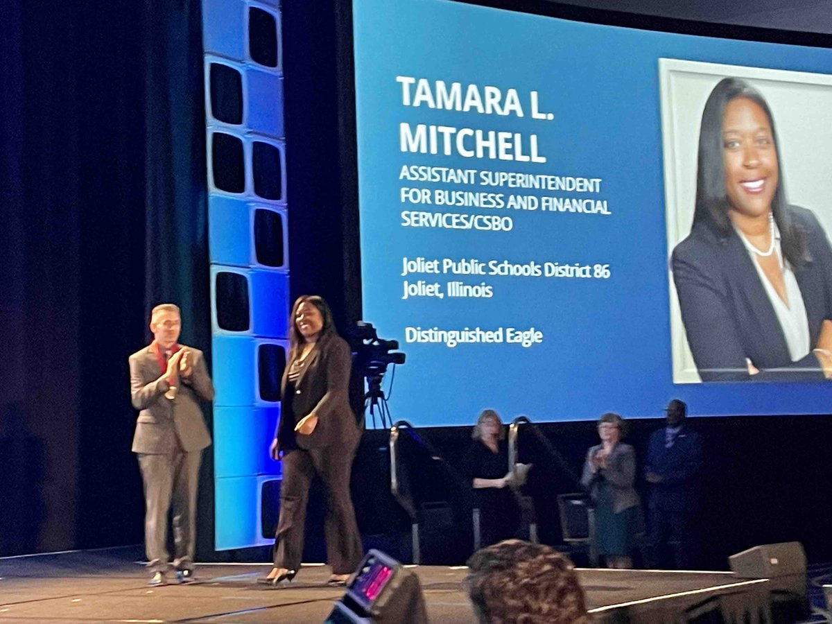IllinoisASBO's tweet photo. Congrats to our president-elect Tamara Mitchell on being honored with her Eagle Award this morning at #ASBOACE23!  

We are so proud of her hard work and commitment that led to the highest award in school business!
#IASBO #InvestIgnite #EagleAward https://t.co/ytFcHj4dyJ
