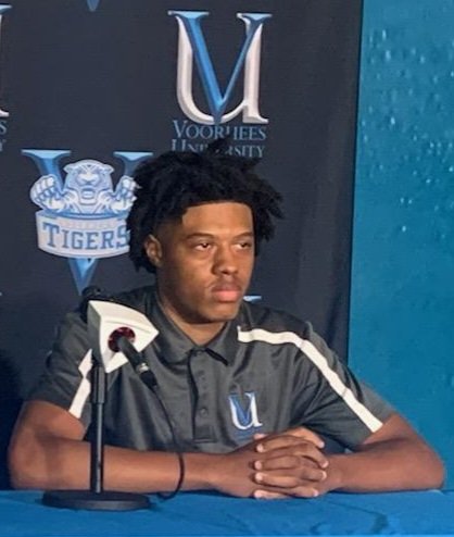 TheNextLevelSC's tweet photo. Shout out to @TheNextLevelSC alumni  @OmariBryson Redshirt Freshman @VoorheesMBball getting it done in the classroom over the past year and a half with a 4.0 GPA this semester🔥🔥
Knowledge is its own currency💯 Can't wait to 👀👀 you on the 🏀 court
#StudentAthlete 
#Leader https://t.co/u7zx91F2wH