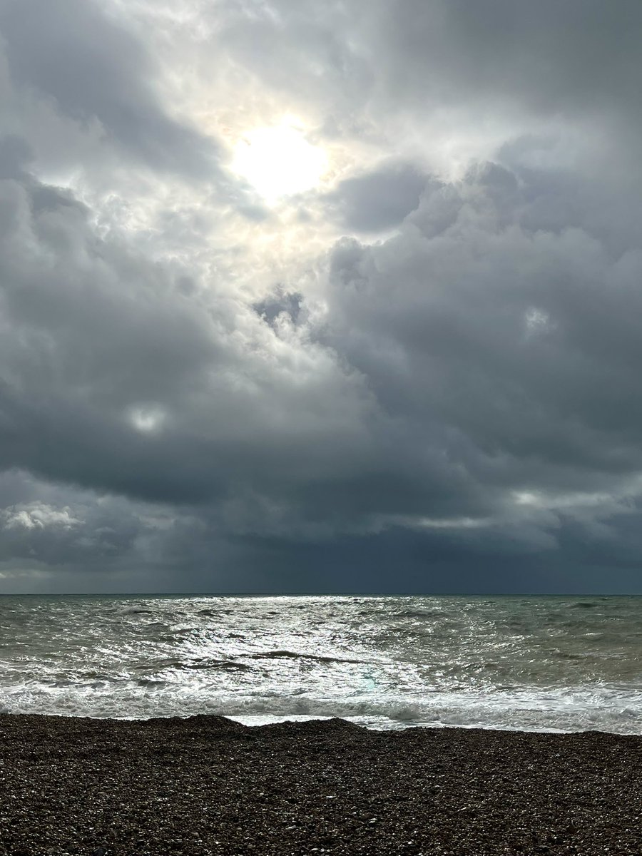 A feisty autumnal day on the South coast. @VisitSussex #Autumn @southcoasttoday