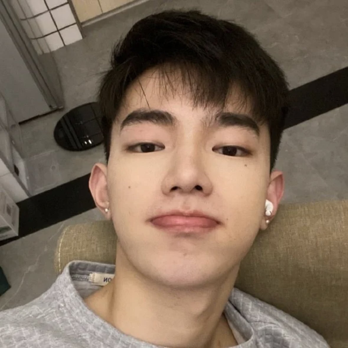 gogo_skybeeen's tweet photo. https://t.co/UH8Ew7A4hi