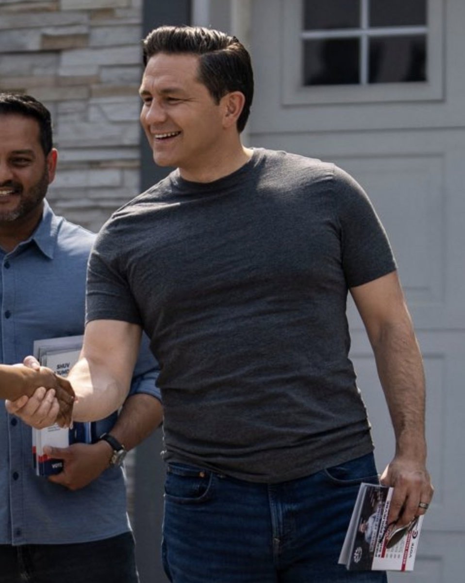 truckdriverpleb's tweet image. Pierre Poilievre is AHEAD in every single poll

He is leading with every single age group, with men, with women

Nobody likes Pierre Poilievre? The people tweeting this are not living in reality 

It&apos;s obvious that #CanadaLovesPierrePoilievre