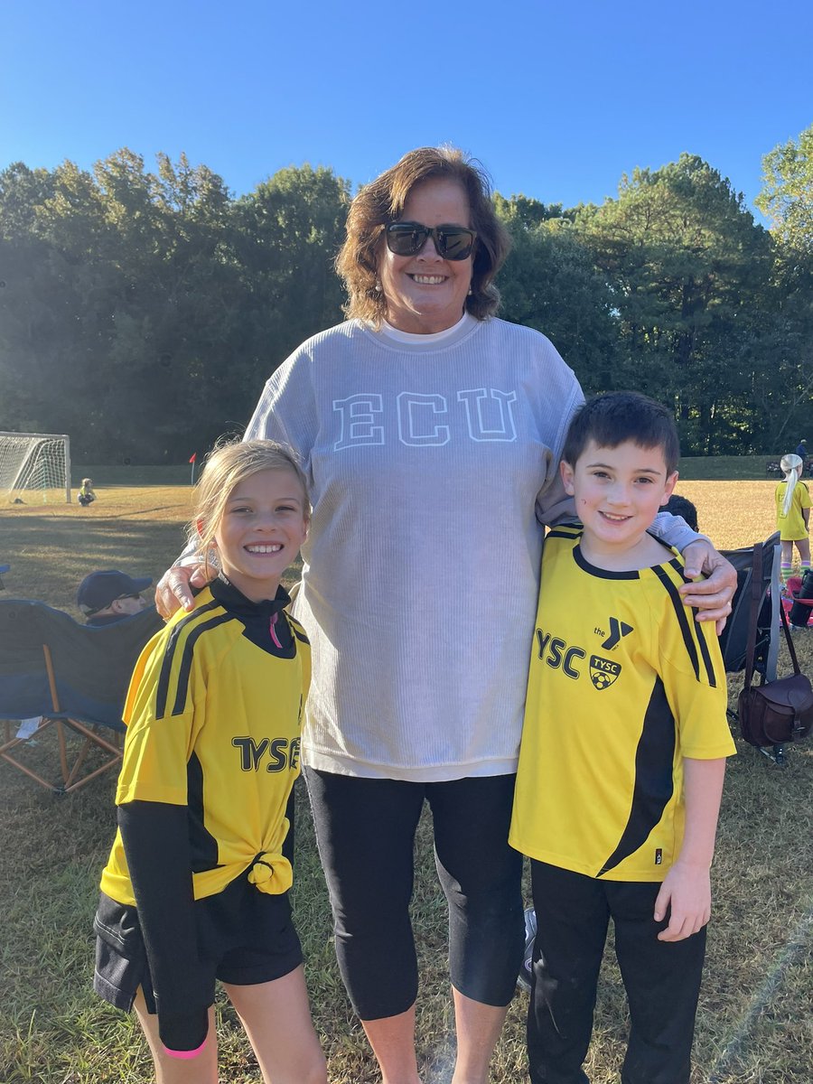 Cindi R Parker tweet media