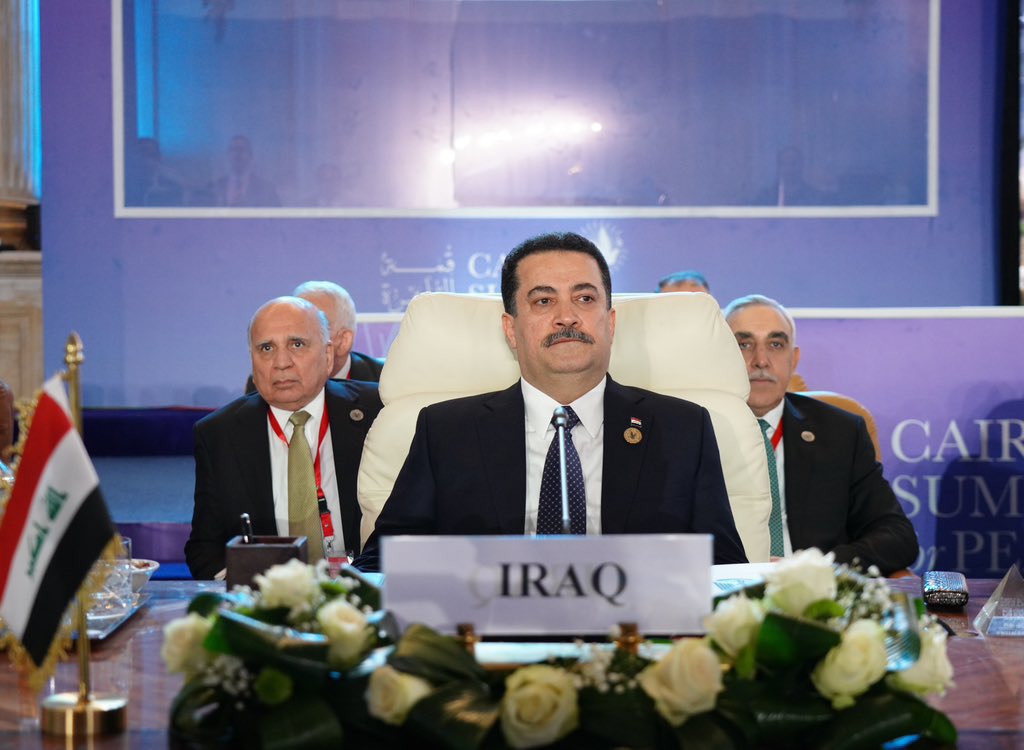 alialkhalede's tweet photo. التاريخ سيذكر العراق بمحنة غزة بكل فخر وشجاعة لان :
اول مظاهرة مليونية مؤيدة هي عراقية
واول من رابط على الحدود هم العراقيين 
واول من قال كلمته بشجاعة وصراحة وبصوت عالي هو العراق ..
ولكن يد واحدة لا تصفق نحتاج للوحدة والتكاتف من اجل الابرياء و المظلومين . https://t.co/iif2uhGuGf
