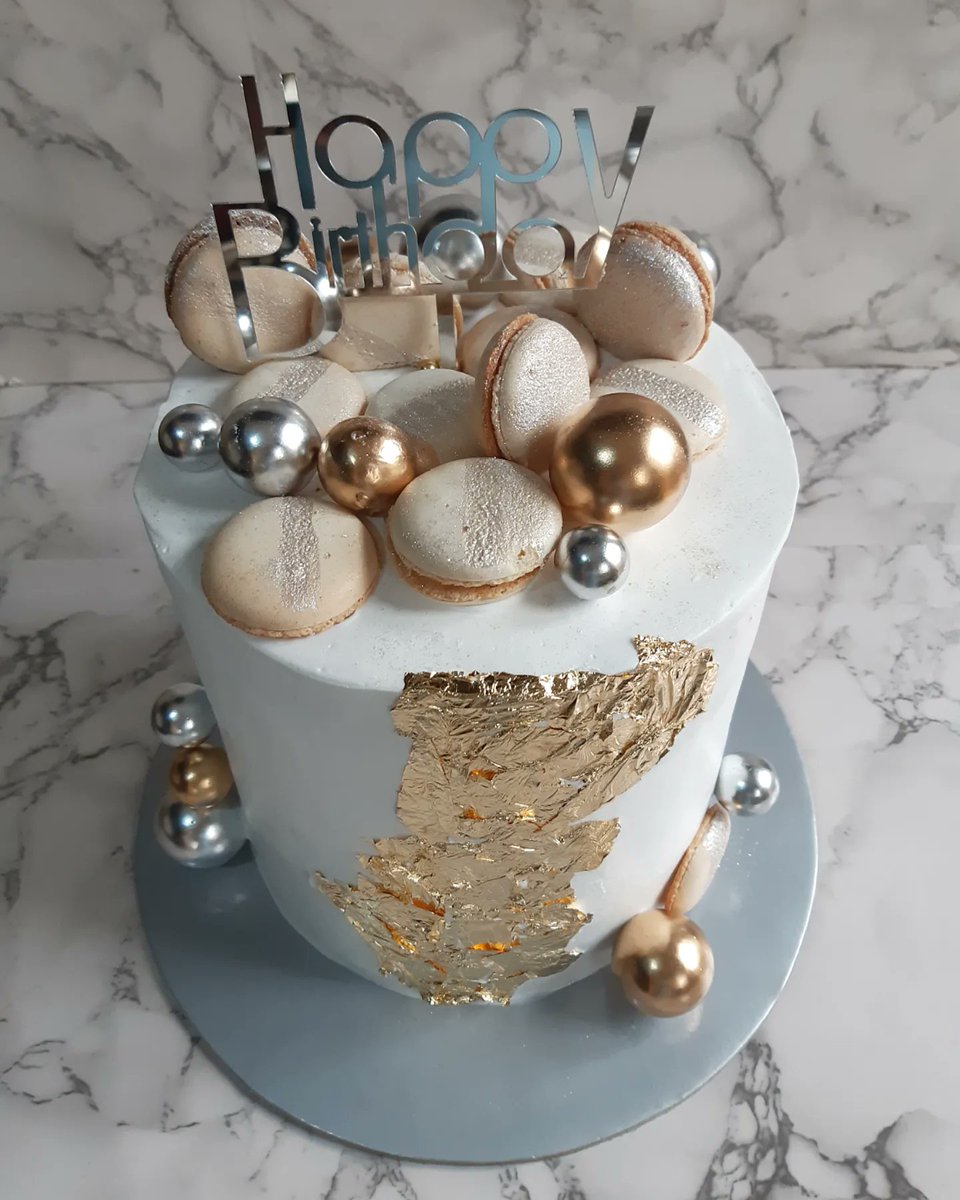The_FoodLibrary's tweet photo. Gold &amp; Silver 😋 https://t.co/ZgshZIW0SC