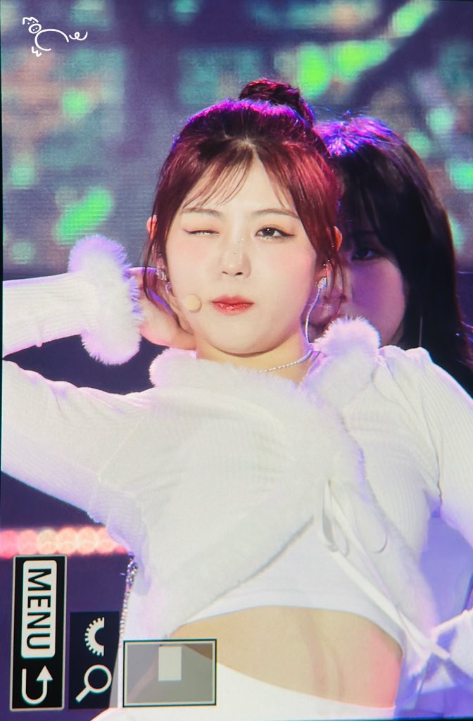 231021

#CLASSy #클라씨
#김리원 #리원