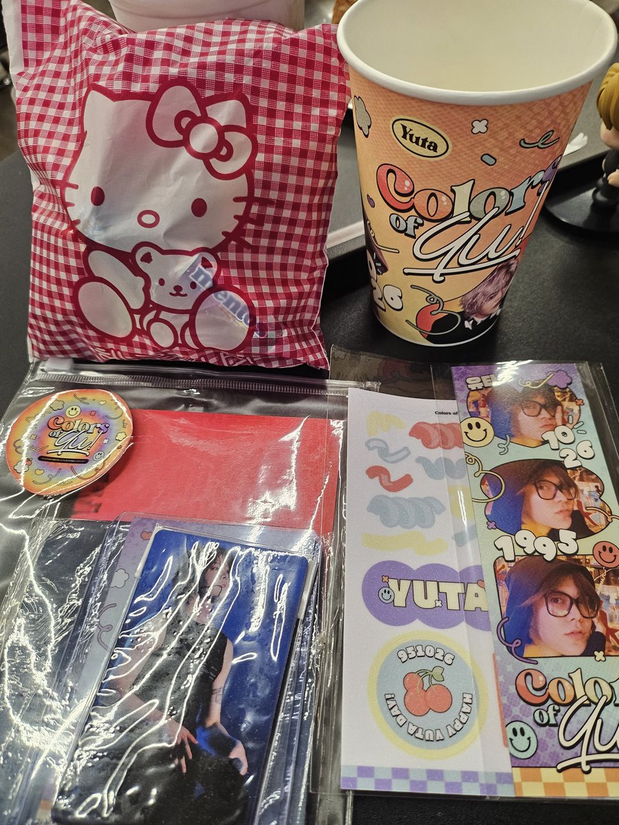 takomomopii's tweet photo. the yuta doll shrine ๐
thanks to all giveaways ๐ฅฐ
#colorsofyu @yuta1026day https://t.co/gFm4lkFZ9v
