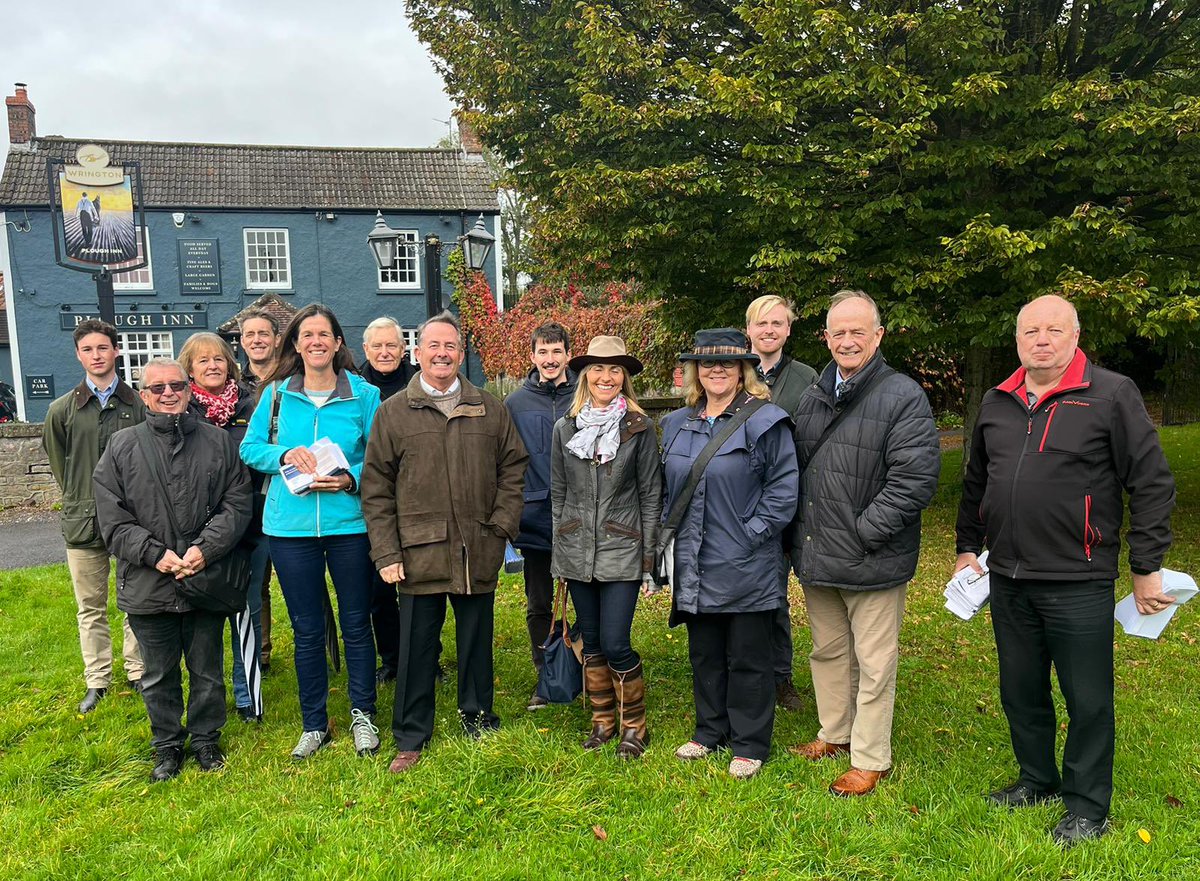 Sir Liam Fox tweet media