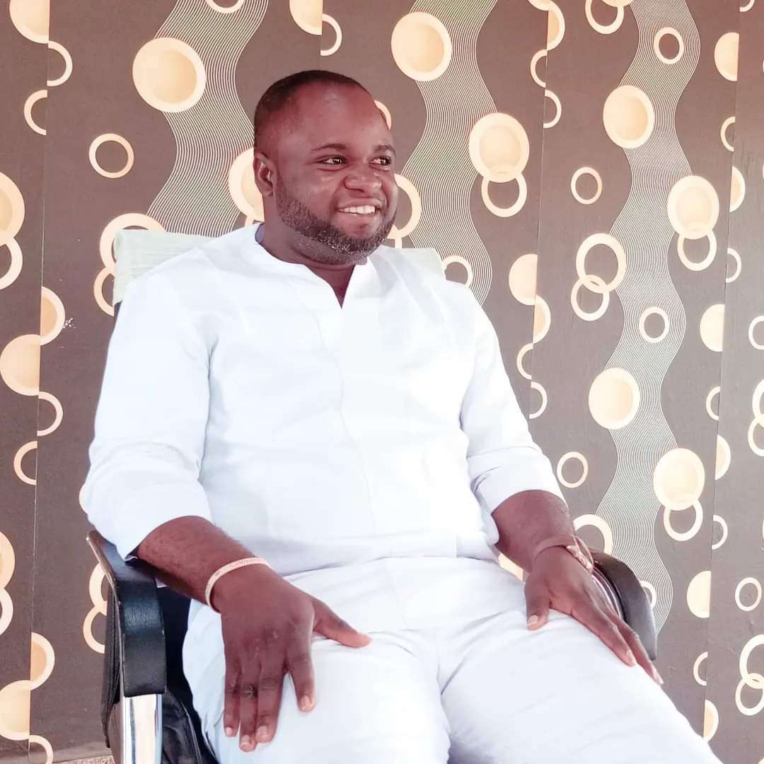 fidelis_usman's tweet photo. #Learn_to_forgive 
Mark 11:25 And whensoever ye stand praying, forgive, if ye have aught against any one; that your Father also who is in heaven may forgive you your trespasses.

Matt 5:44 but I say unto you, love your enemies, and pray for them that persecute you; https://t.co/CL3xjyxmbW