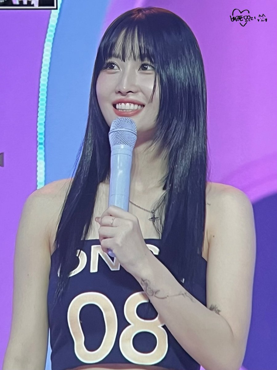 hungryracoon64's tweet photo. 231021 팬미팅 ONCE AGAIN 
모모 프리뷰

너무 예뻐요 🥺

#트와이스 #TWICE #모모 #MOMO
#もも #モモ #ONCE_AGAIN @JYPETWICE https://t.co/e8W3fnviK8