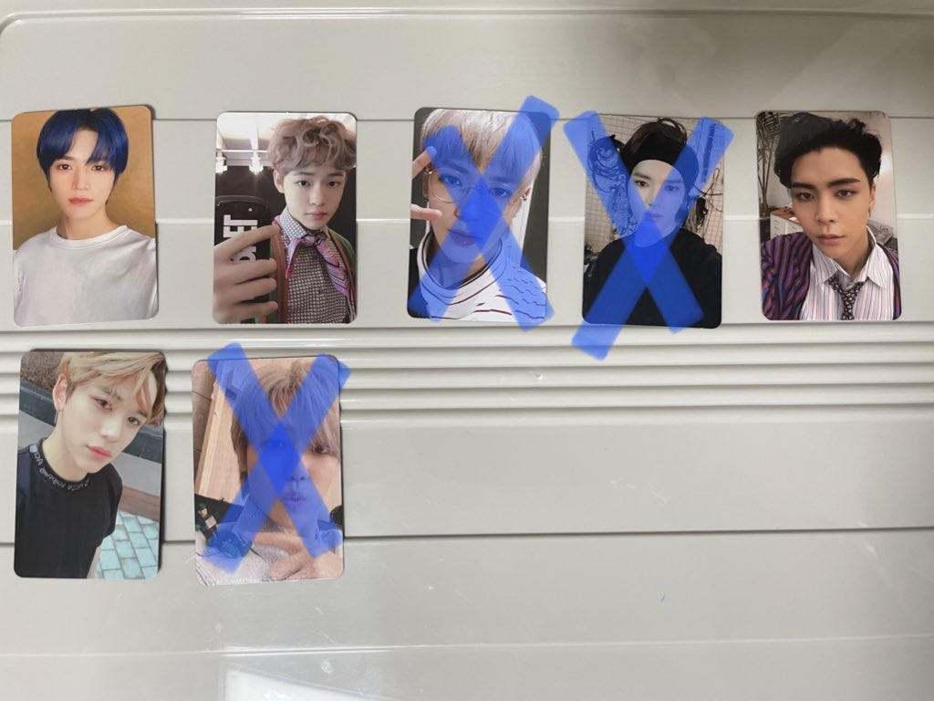 sell202311's tweet photo. 엔시티 포카 양도합니다
디엠주세요 https://t.co/Osf8cRO6EO