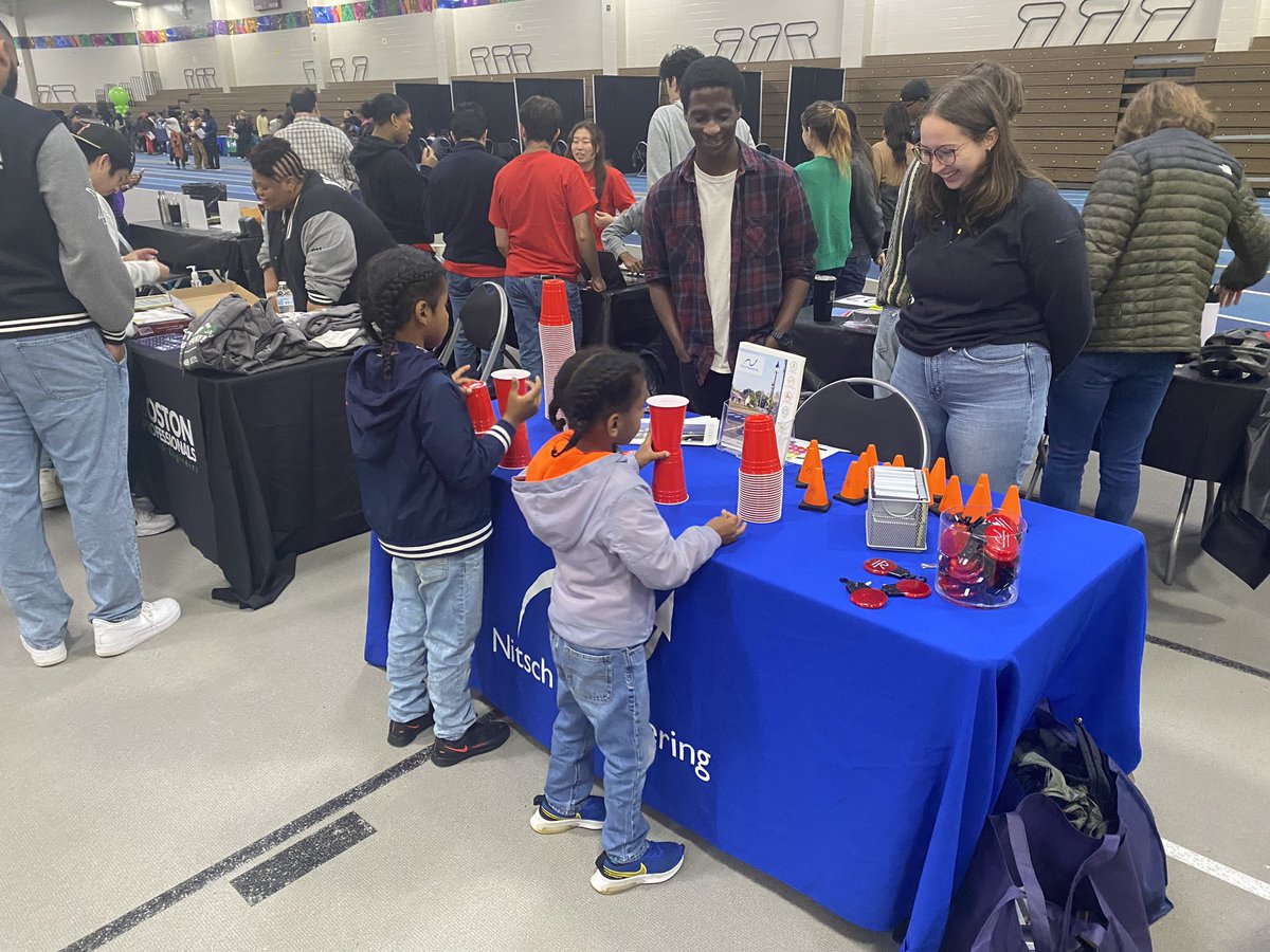 nitscheng's tweet photo. Today is the BPS Citywide College, Career &amp; STEM Fair, and we’re excited to be highlighting engineering as a great career! @SuccessBoston https://t.co/iERTh9OdNT
