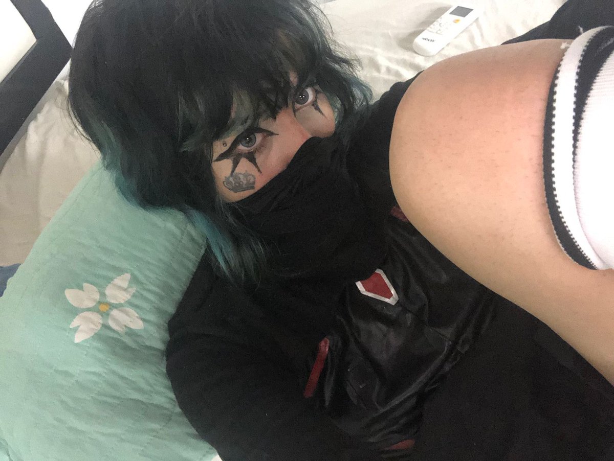 Meganfooxy's tweet photo. Ninja's first priority is to win without fighting  🥷

https://t.co/wOVkgg2YzI

@stripchat #stripchat #rt #latina #teen #ninja #Halloween https://t.co/derYDWBJlT