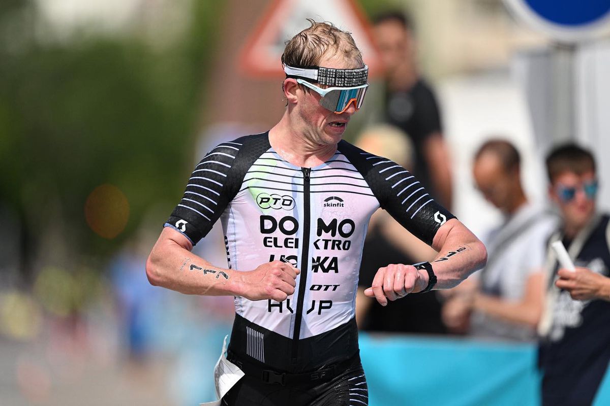 Superbe exploit de Pieter Heemeryck, vainqueur de l’Ironman du Portugal ! dhnet.be/sports/omnispo…