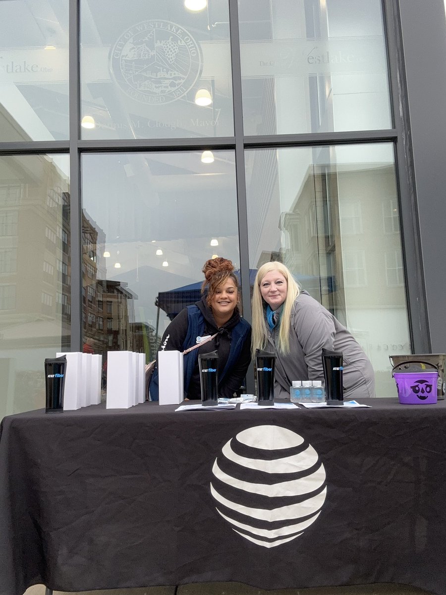 Melissa Fontanez (@mommafontanez) on Twitter photo At the home and pet expo <a href="/Crockerpark1/">Crocker park</a> with Cristaly talking all things AT&T!! Thanks for setting it up <a href="/mogilnicki_alex/">Alex Mogilnicki</a>
<a href="/TrayeValentine/">Traye Valentine</a> <a href="/kuhn3/">Kevin Kuhn</a> At the home and pet expo <a href="/Crockerpark1/">Crocker park</a> with Cristaly talking all things AT&T!! Thanks for setting it up <a href="/mogilnicki_alex/">Alex Mogilnicki</a>
<a href="/TrayeValentine/">Traye Valentine</a> <a href="/kuhn3/">Kevin Kuhn</a>