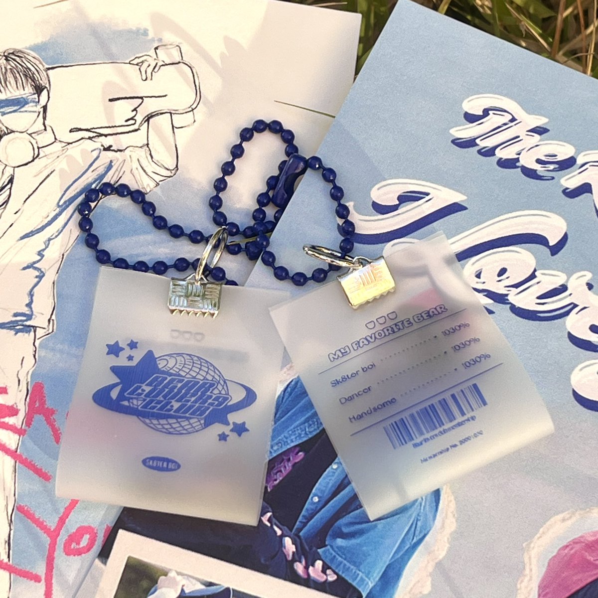 thunderhys's tweet image. 𝑷𝒓𝒆𝒗𝒊𝒆𝒘 #𝟏

🌊선착특전 (양일)
캘린더 3명 리유저블컵 2명

🌊 쿠키 특전 
라벨 키링

곰돌이쿠키를 주문시 쿠키특전을 드립니다
쿠키 특전은 일일 수량이 한정되어 있으며 
조기 소진될 수 있습니다 :)

#윤성이를_사랑하는_이유
#DRIPPIN #드리핀 #황윤성